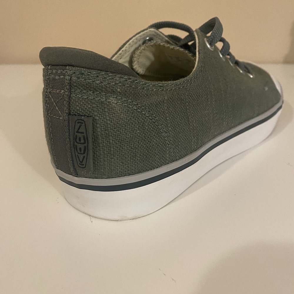 Keen Women's Elsa III Canvas Green Sneaker Size 7.5 - Picture 2 of 14
